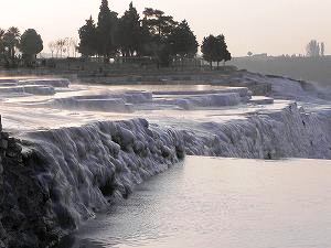 s-20101116Hierapolis-Pamukkale (14).jpg